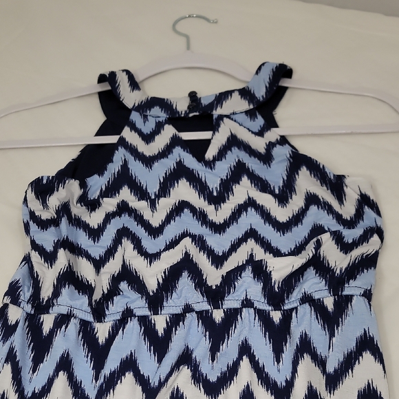 Blue and White Sleeveless Halter Maxi Dress - Picture 7 of 7